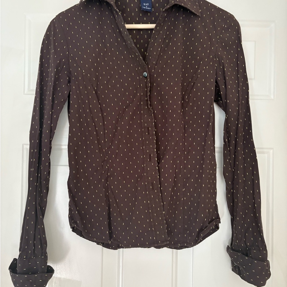 GAP Women's Brown Button-Up Top